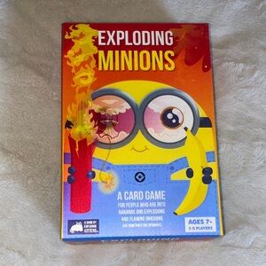 Exploding Minions Card Game - Multicolor